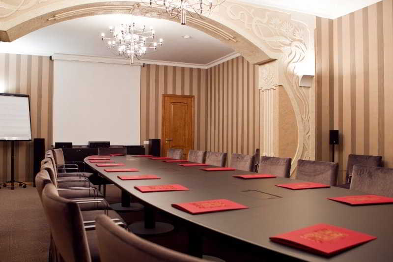 Diplomat Club Hotel Kischinau Einrichtungen foto