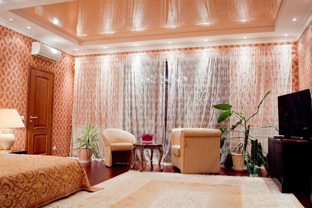 Diplomat Club Hotel Kischinau Zimmer foto